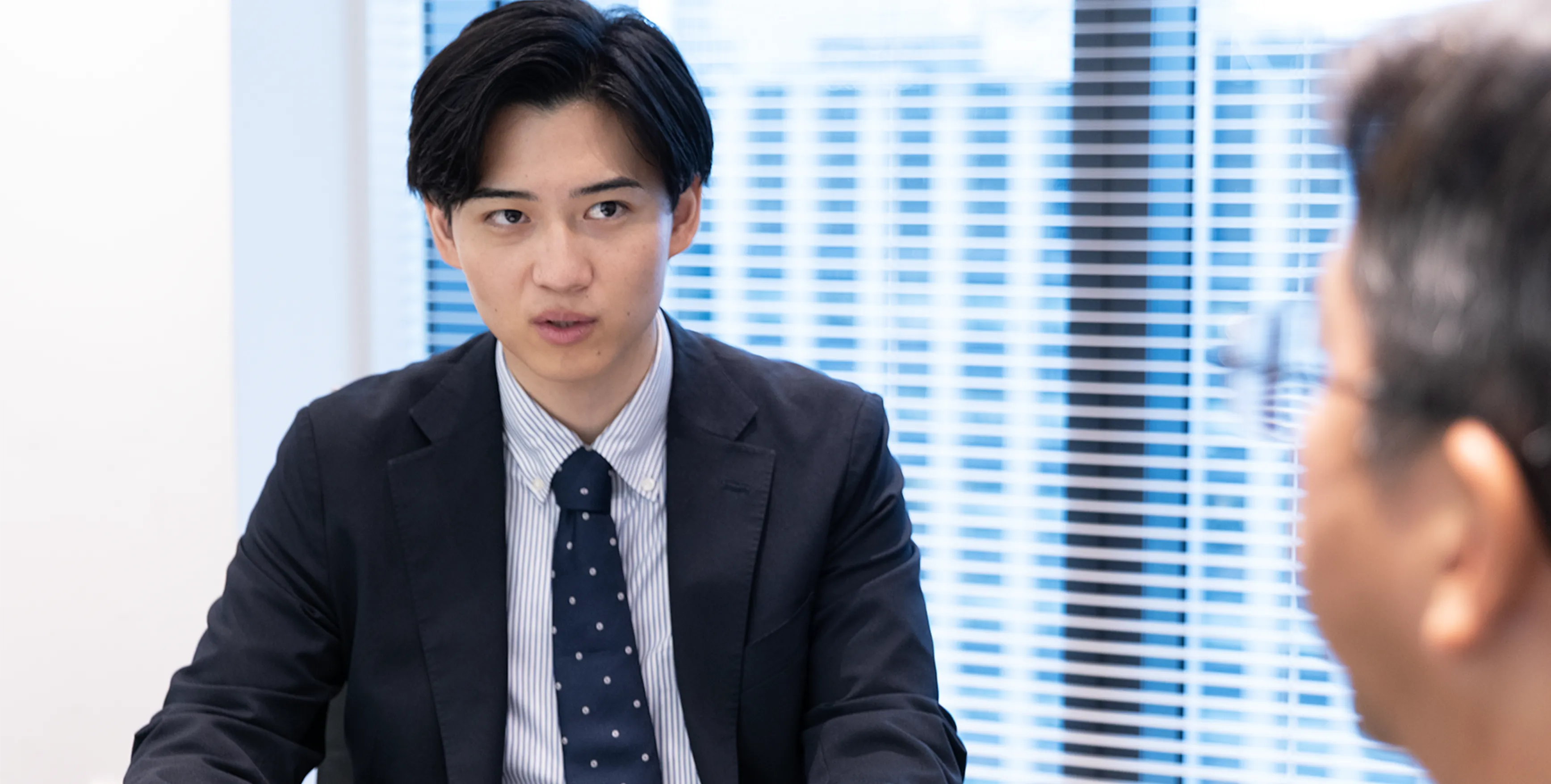 渡邉 諒のミーティングの様子