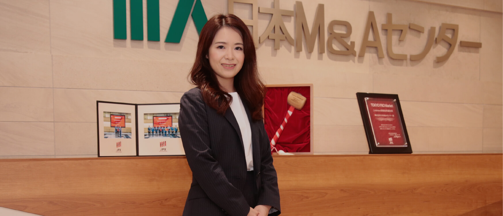 しっかり時間を割いて後輩を指導。学び続けられる環境がある。